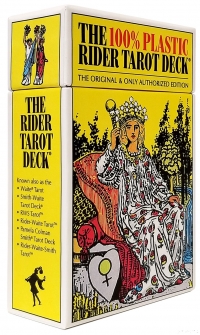 Купить Таро Уэйта пластик (The 100% plastic Rider Tarot deck) в интернет-магазине Роза Мира